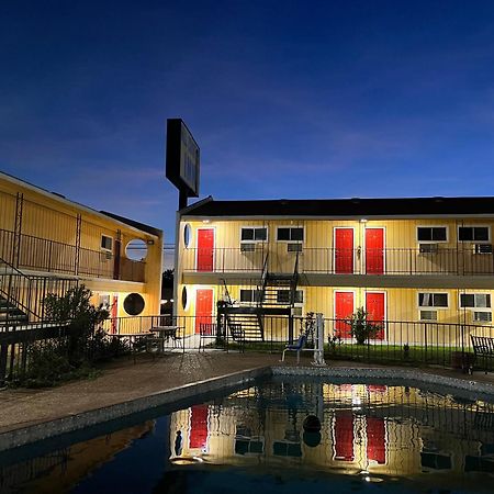Ladybird Inn Джонсон-Сити Экстерьер фото