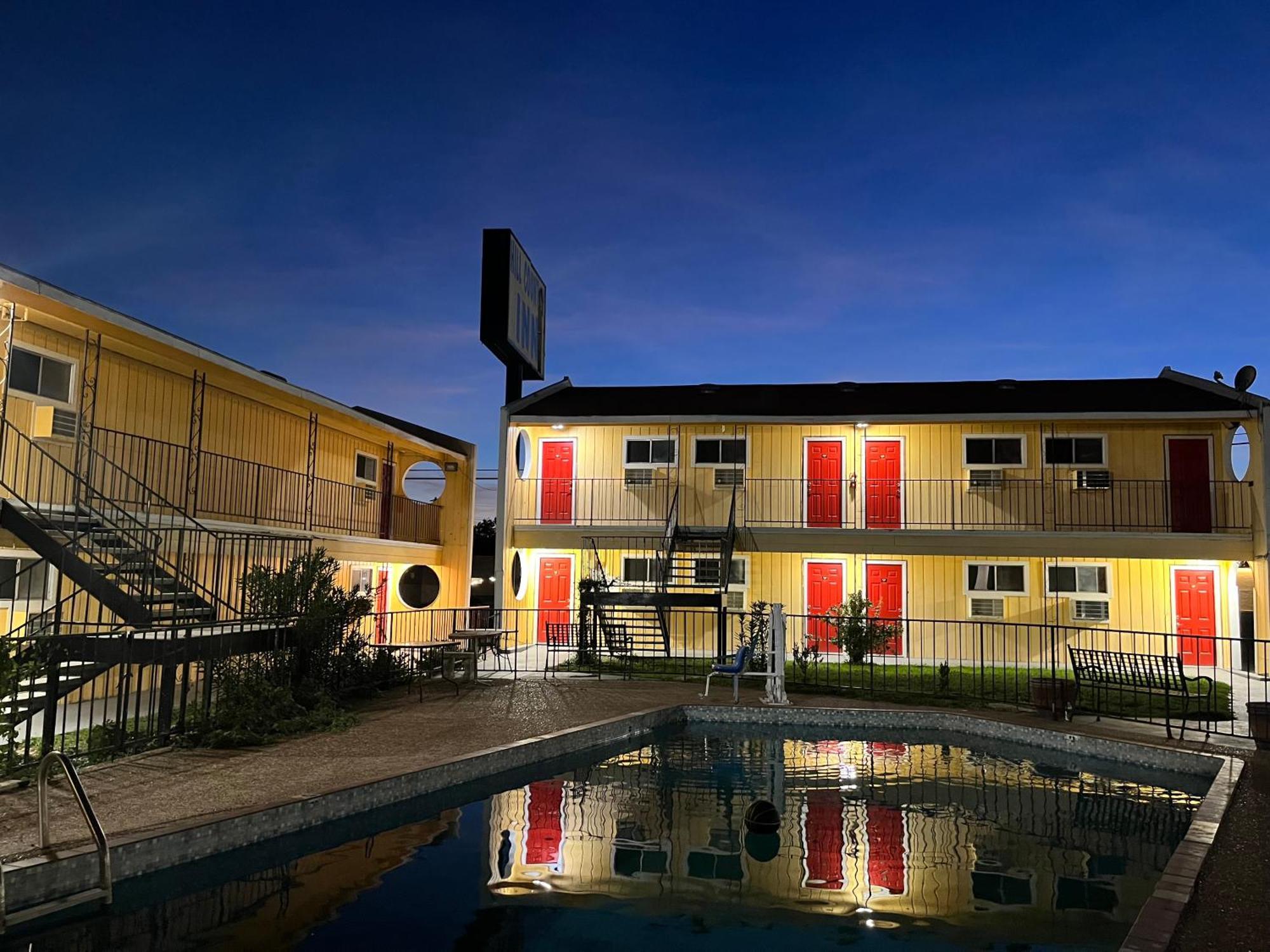 Ladybird Inn Джонсон-Сити Экстерьер фото